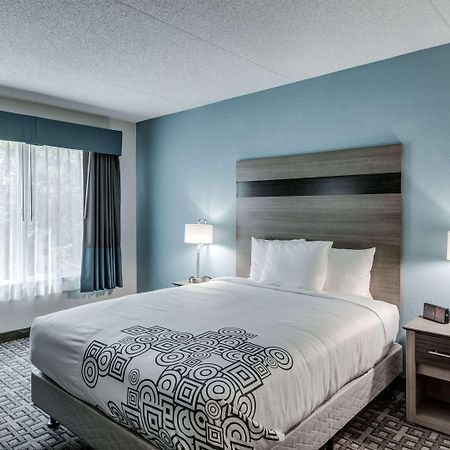 Days Inn & Suites By Wyndham Spokane Exterior foto